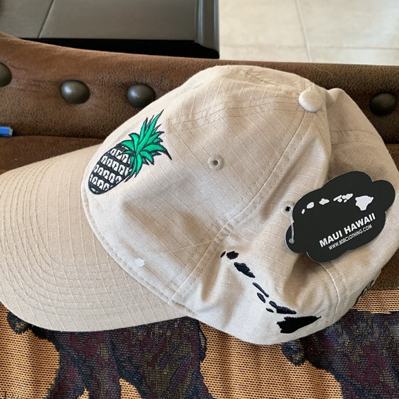 808 Clothing Company Maui Hawaii Island Hat Cap Pineapple Logo NWT - Picture 2 of 4